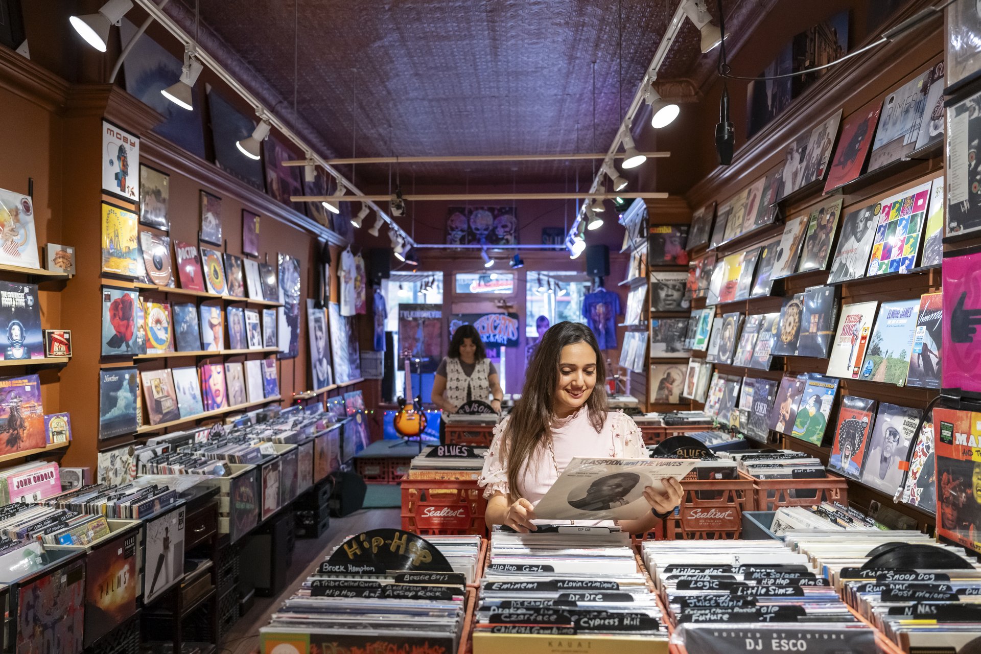 Alleycats Music and Art in Orillia, Ontario
