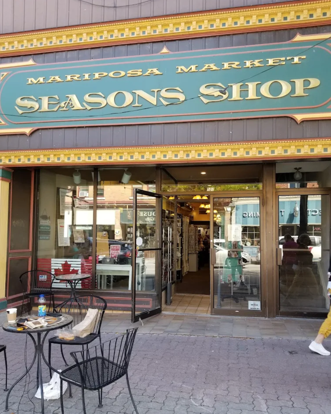 Mariposa Seasons Shop in Orillia, Ontario
