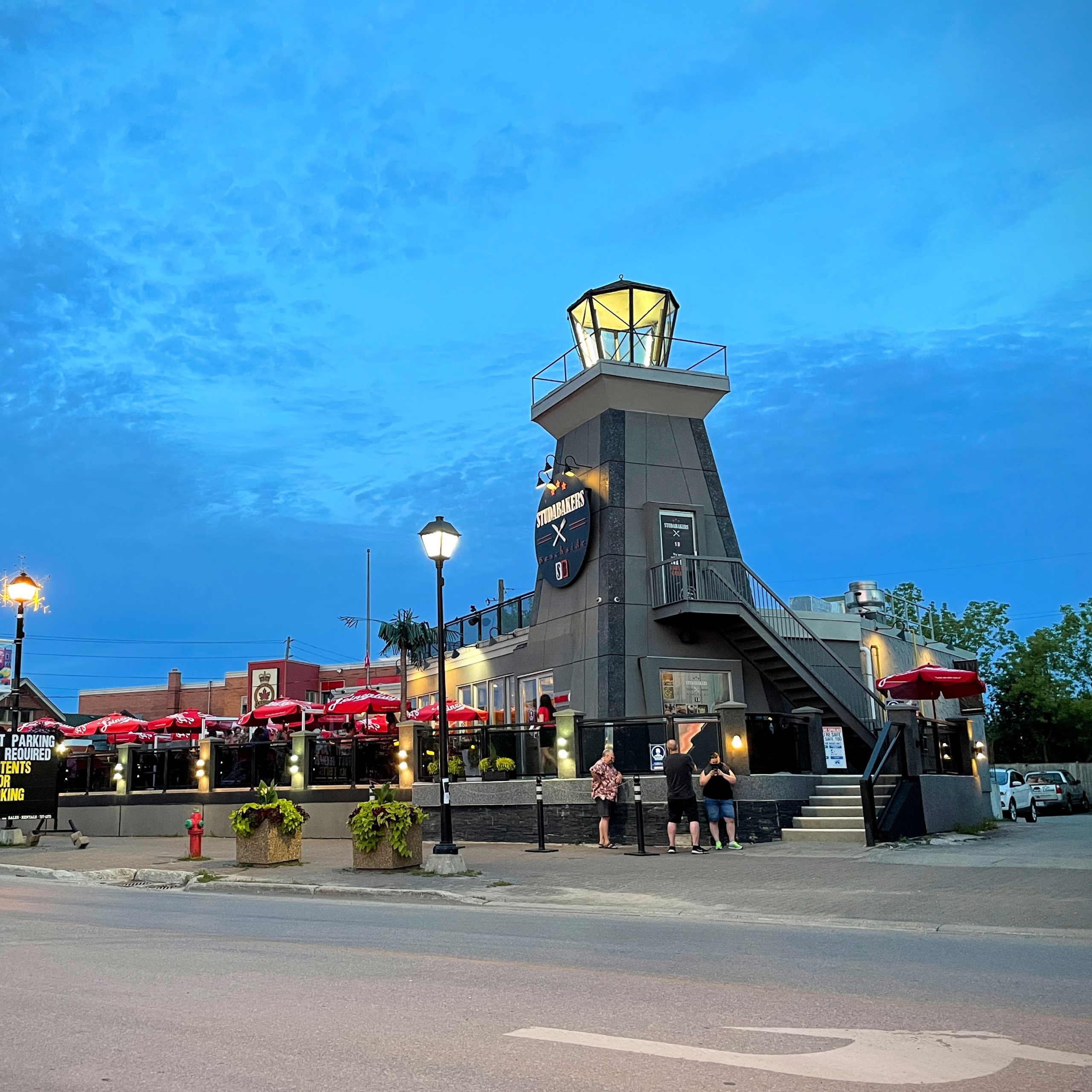 Studabakers Beachside in Orillia, Ontario